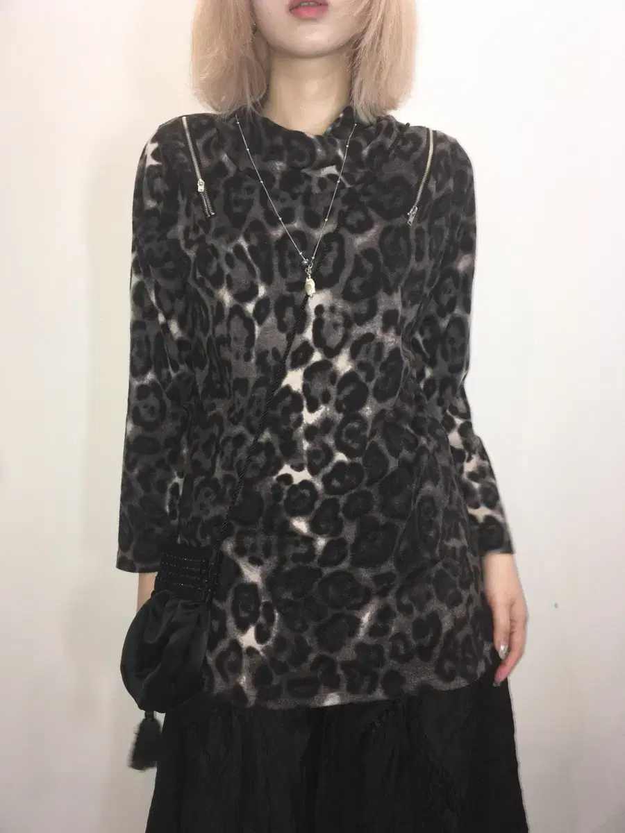 leopard punky zip long sleeve